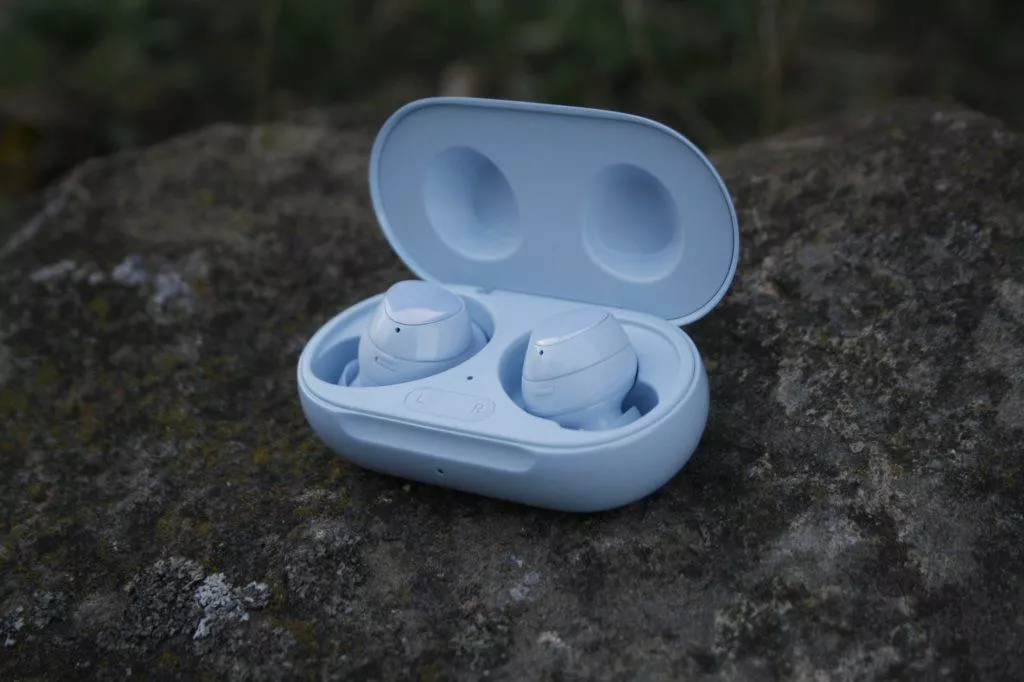 Samsung Galaxy Buds Plus kámen
