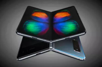 galaxy fold s poloviční cenou