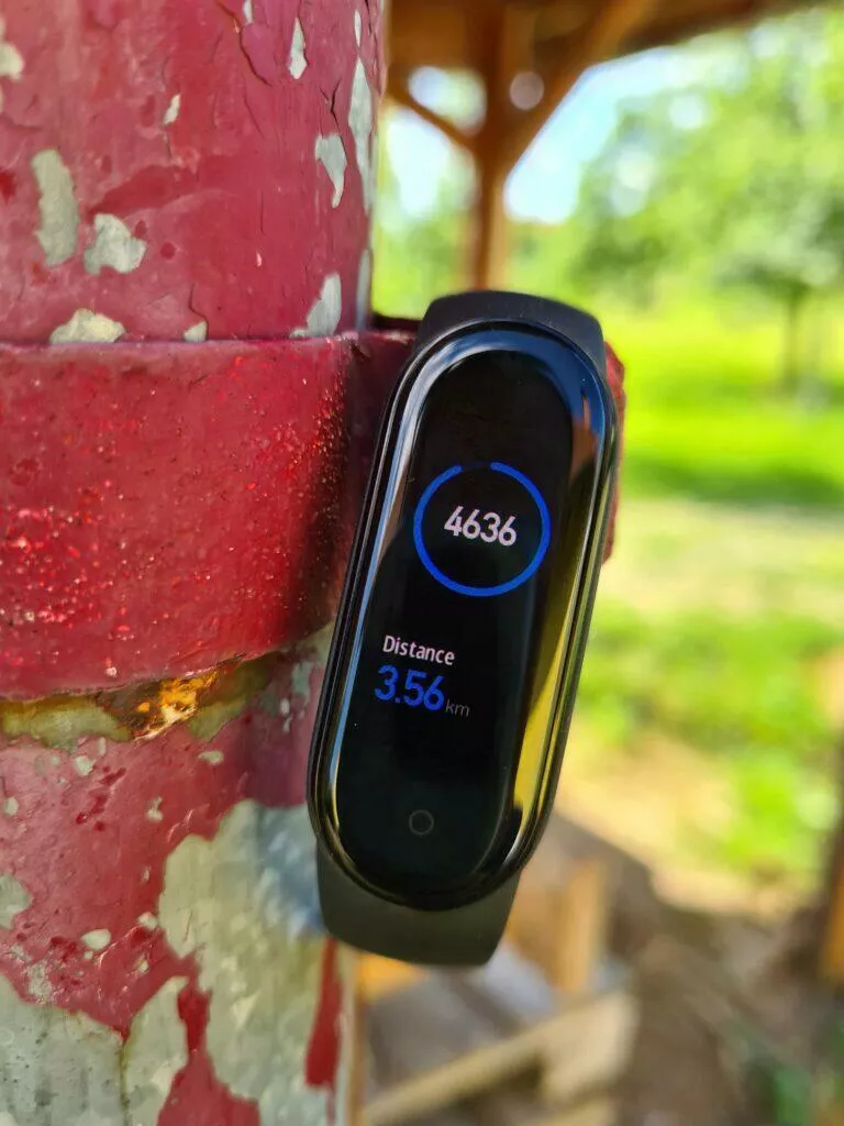 Xiaomi Mi Band 5 krokoměr
