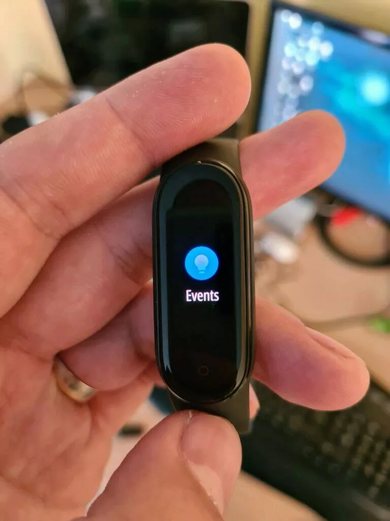 Xiaomi Mi Band 5 menu události
