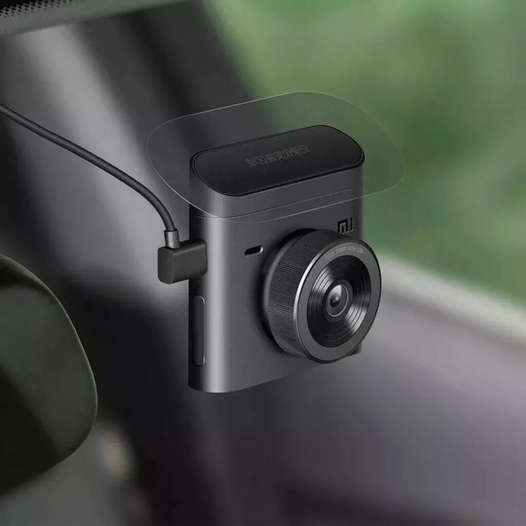 kamera Mi Dashcam 2 Standard Edition na skle