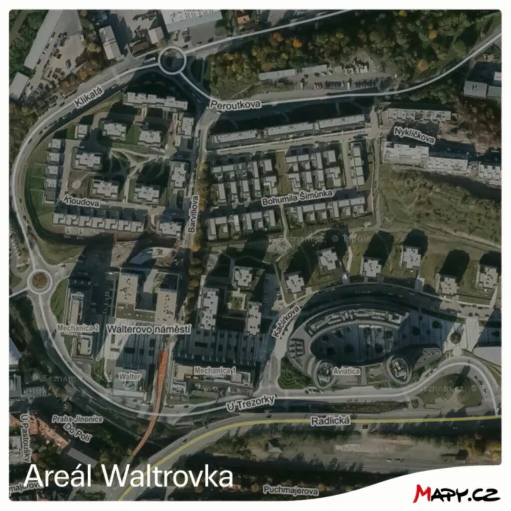 Mapy.cz nové letecké snímky z Čech areál Waltrovka nový snímek