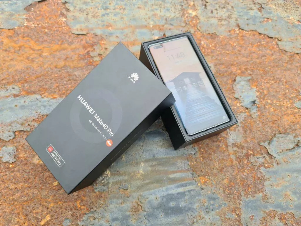 testování Huawei Mate 40 Pro balení telefon tapeta