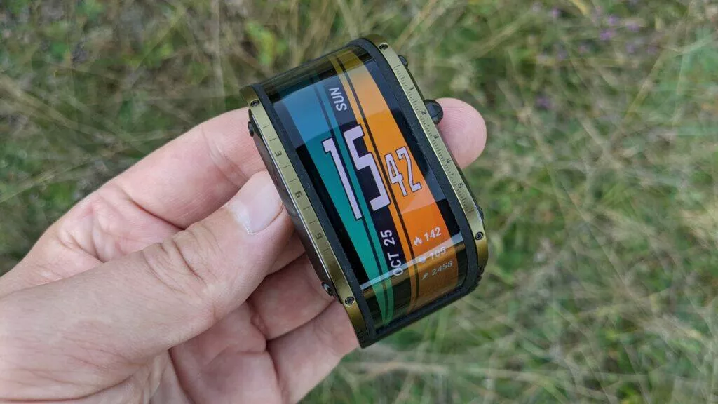 Nubia Watch testování zelená oranžová