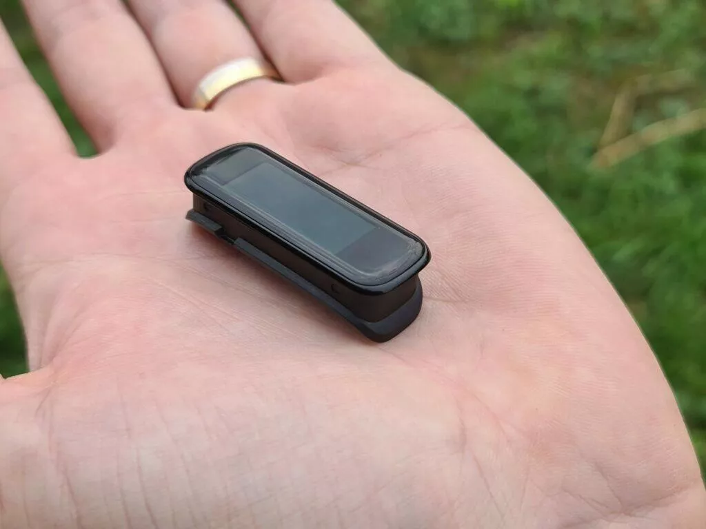 samsung galaxy fit2 telo detail