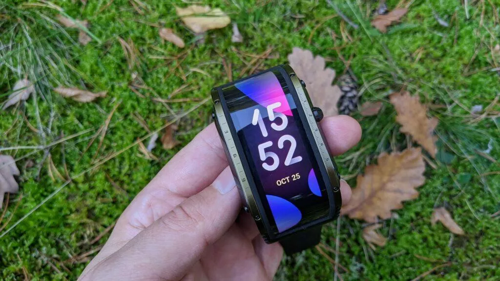 Nubia Watch displej 1