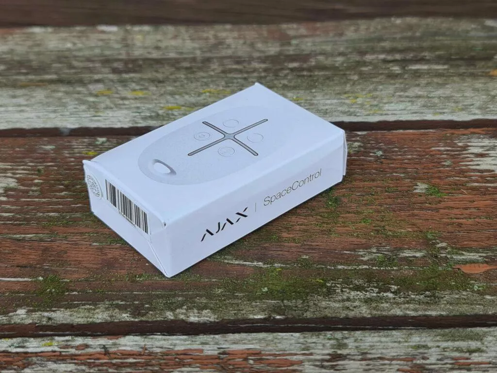 recenze AJAX ovladač balení