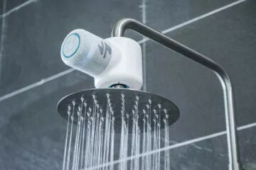 reproduktor-do-sprchy-Amper