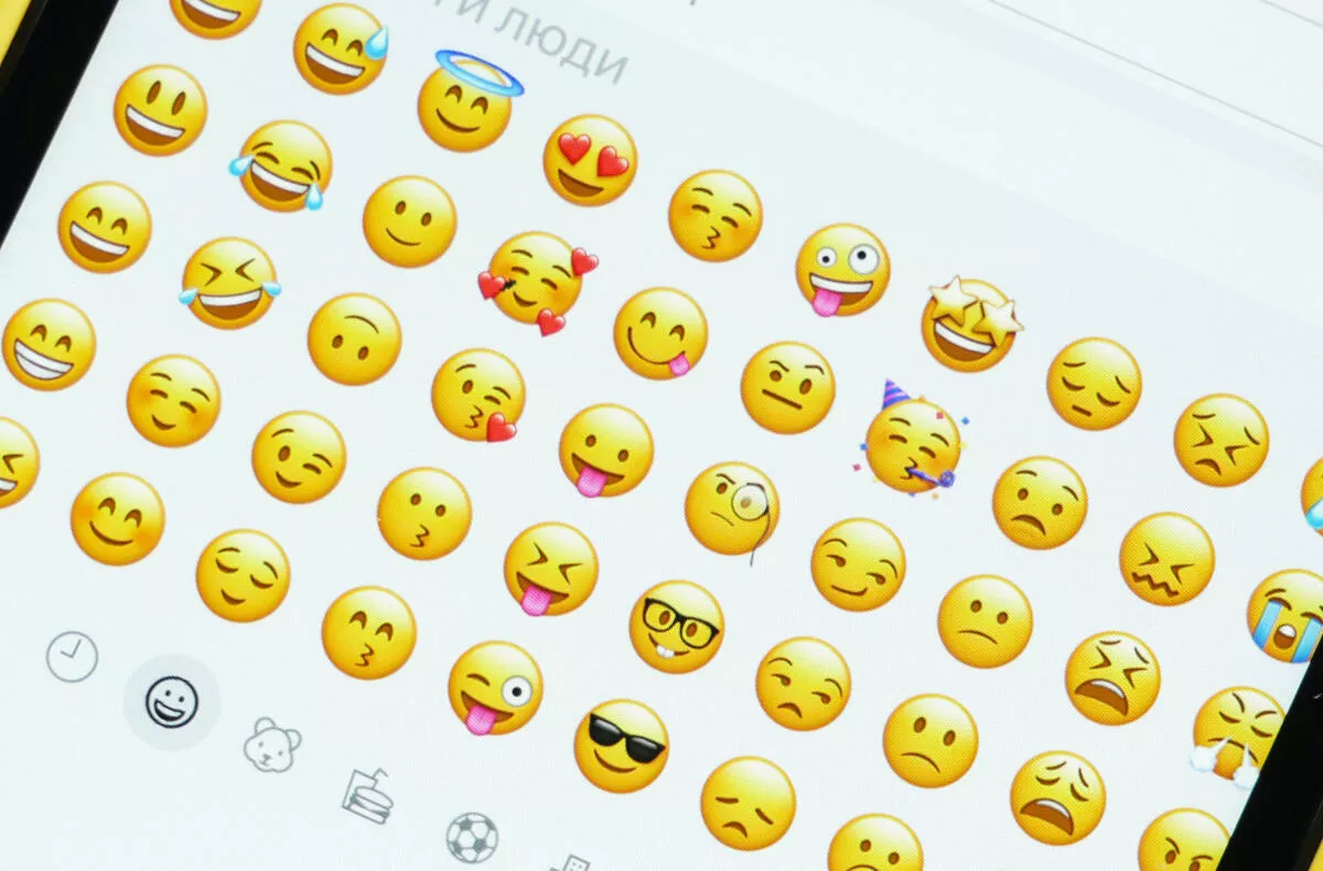Jak používat emoji v práci