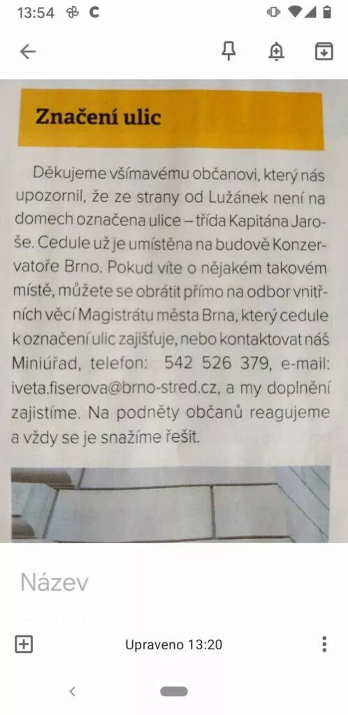 poznamka text na fotce