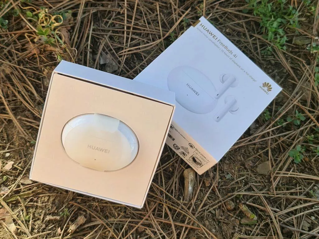 Huawei FreeBuds 4i balení pouzdro