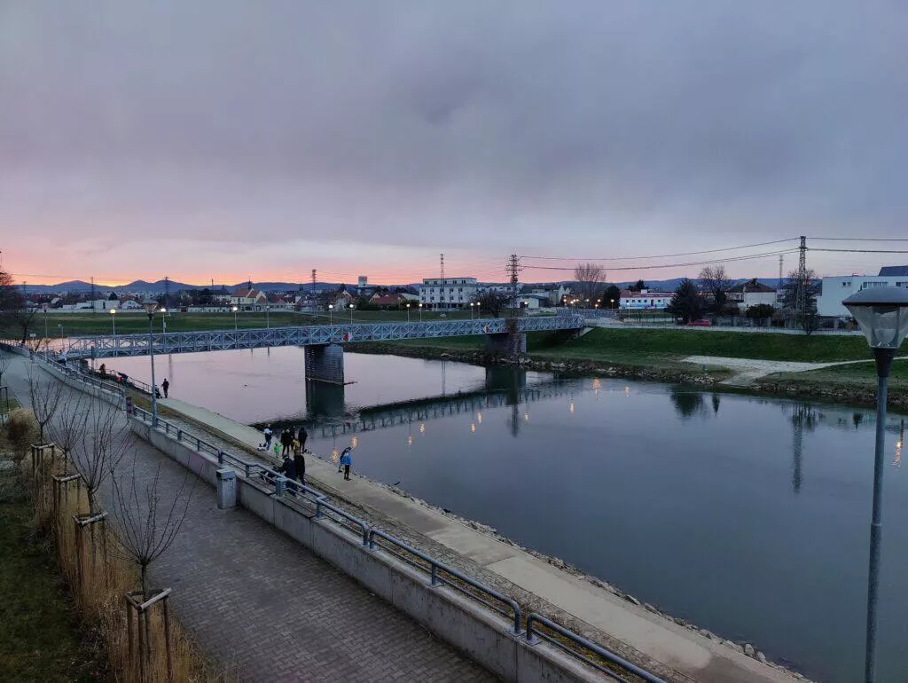 oneplus 9 pro foto zapad slunce