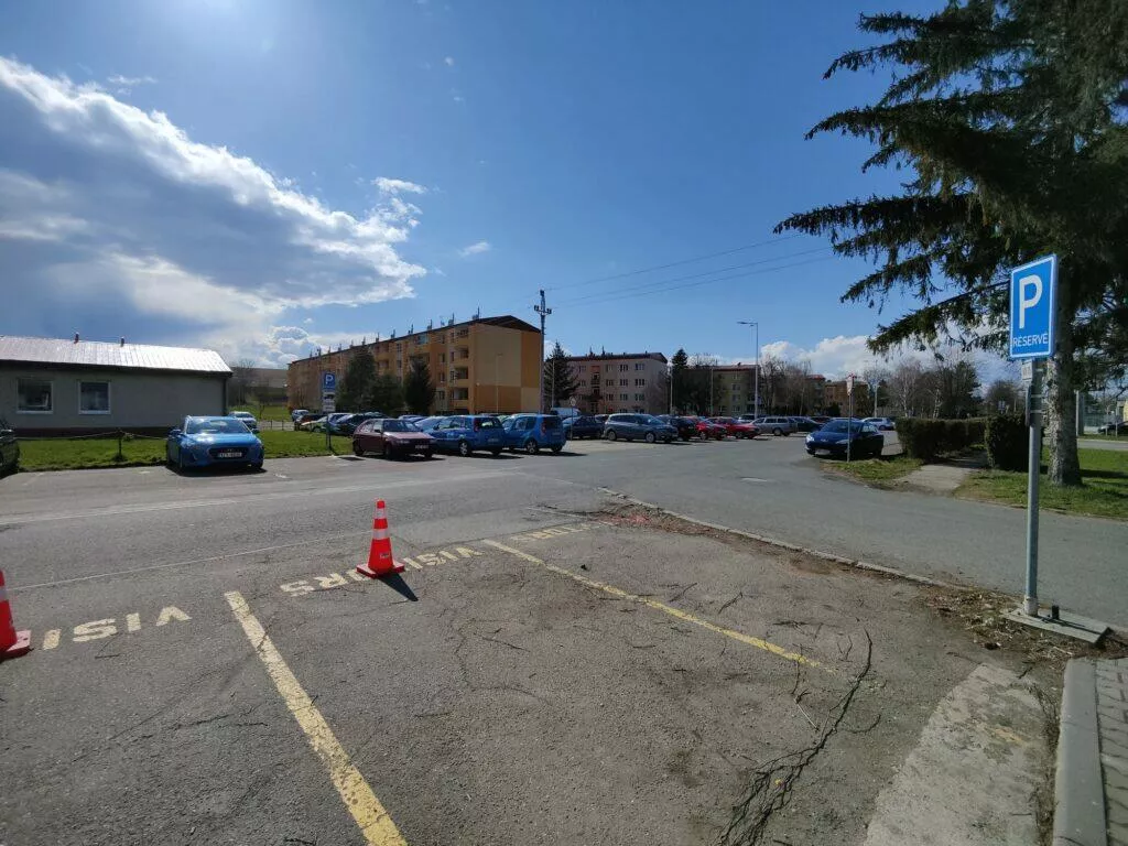 oneplus 9 ultrasirokouhly parkoviste