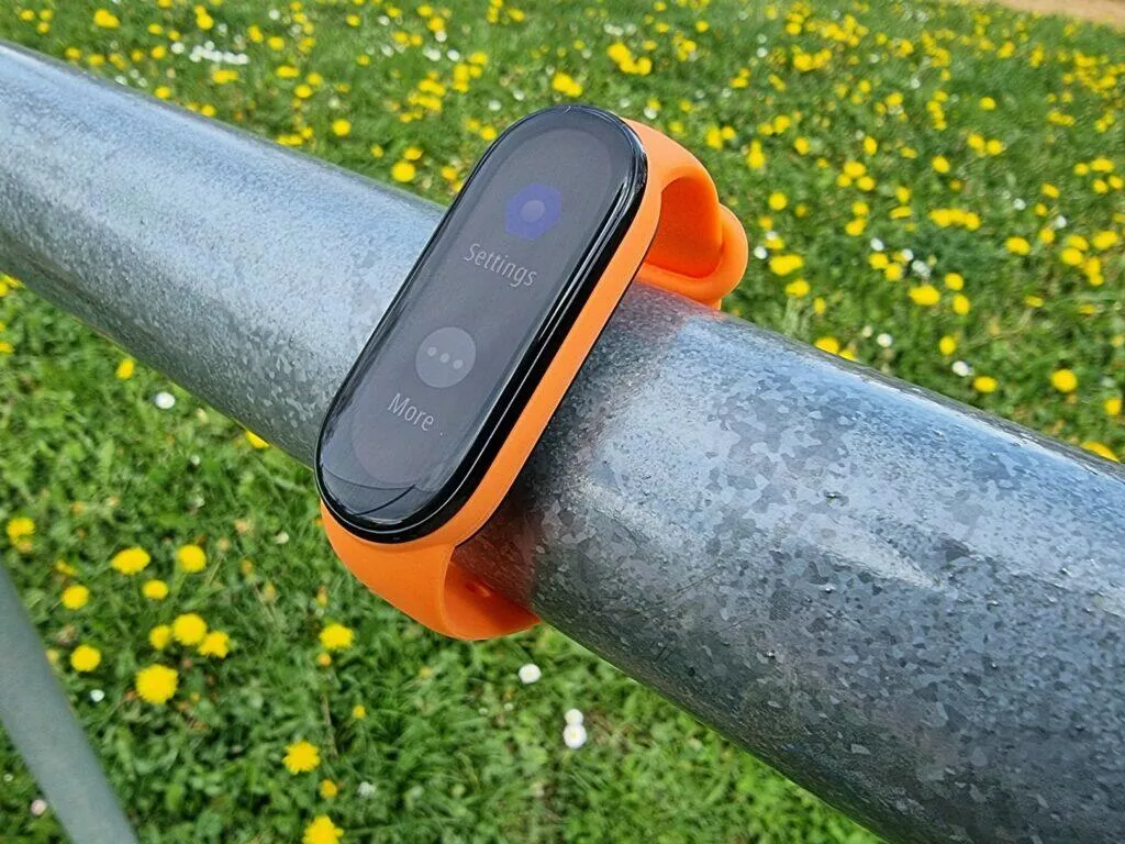 Xiaomi Mi Band 6 menu nastavení více