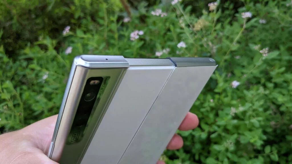 OPPO X 2021 fotoaparáty posuv