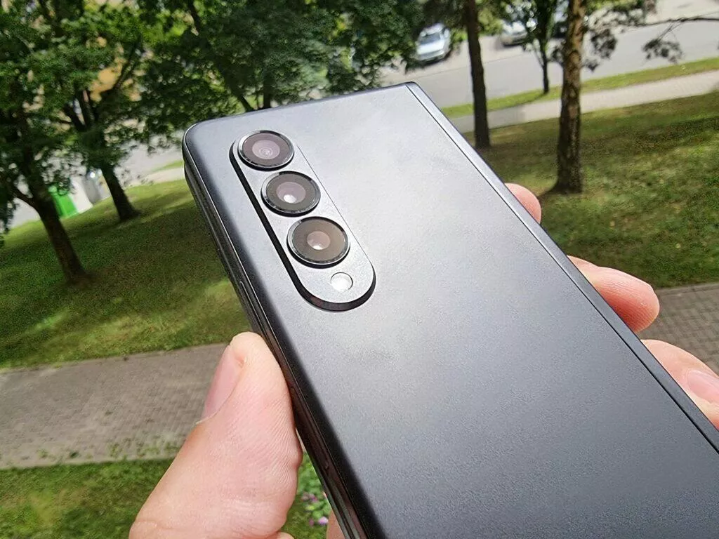 test Samsung Galaxy Z Fold3 fotoaparáty