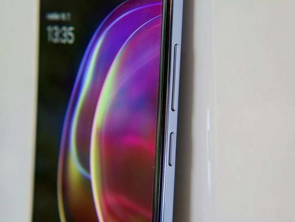 tlačítka Vivo V21 5G