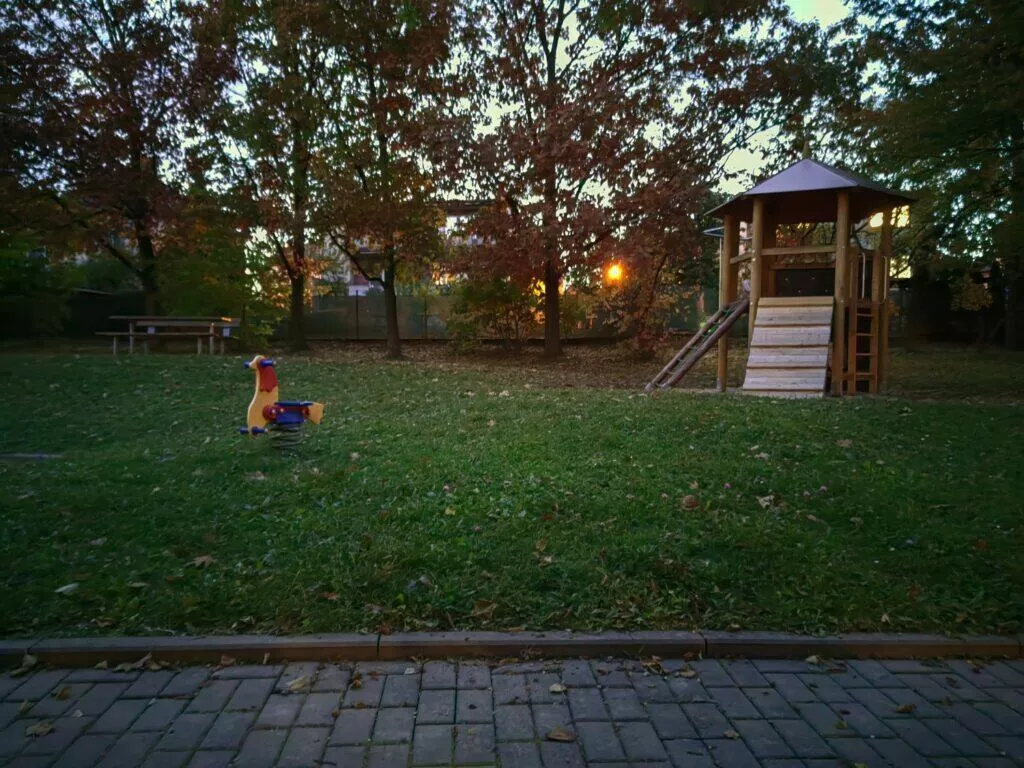 Nova 9 noční režim on
