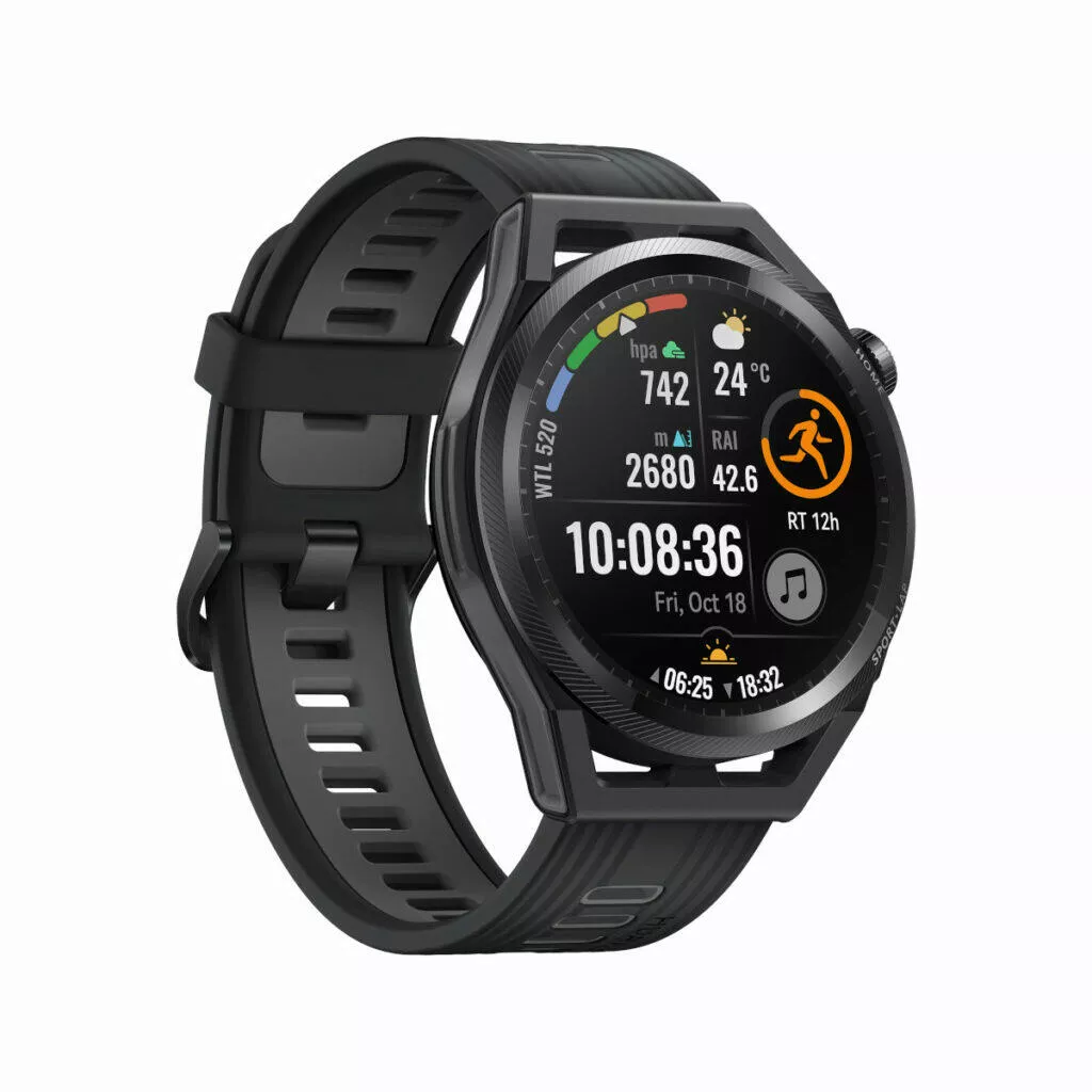 MKT_Runner_Product Image_Black_Front 30_Left_EN_HQ_PNG_20210908