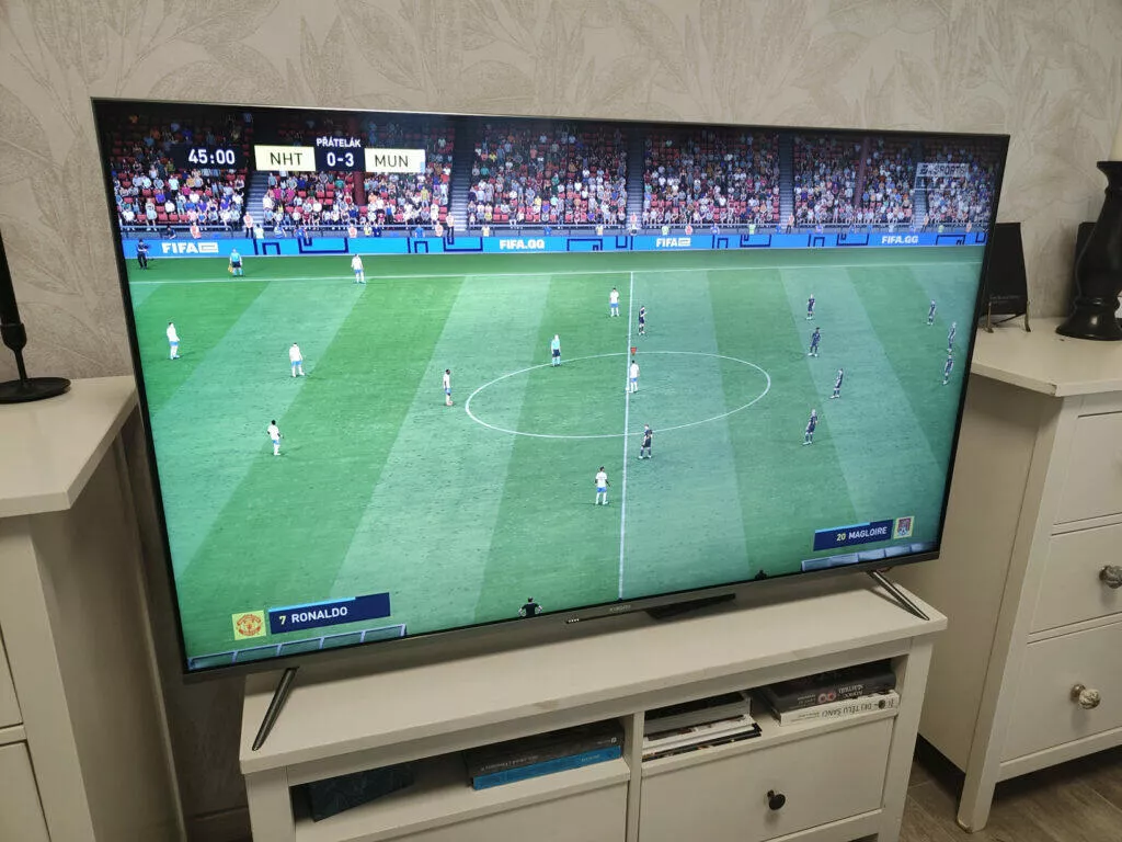 xiaomi tv q1e qled hraní