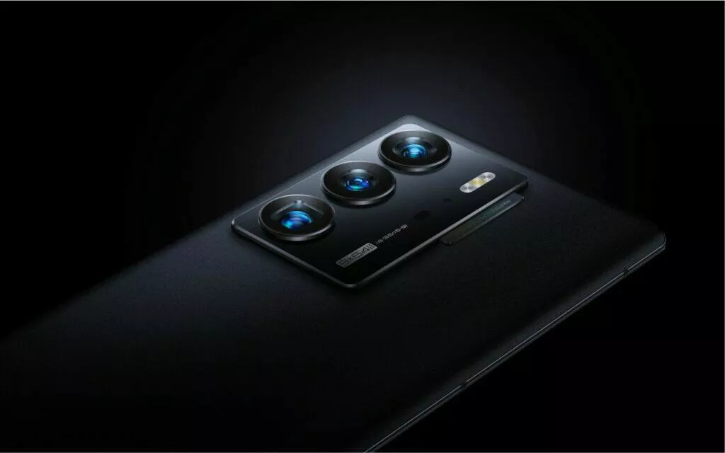 ZTE Axon 40 Ultra specifikace představení fotoaparáty