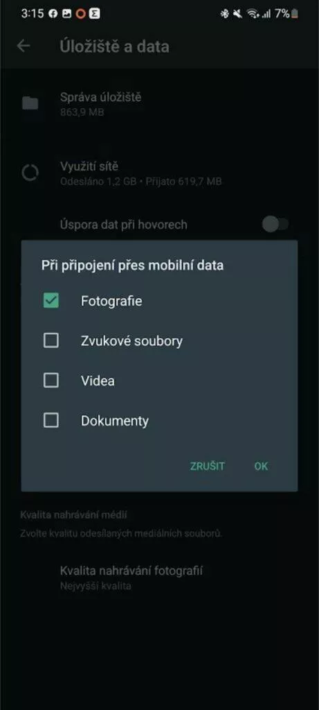 automatické stahování mobilní data