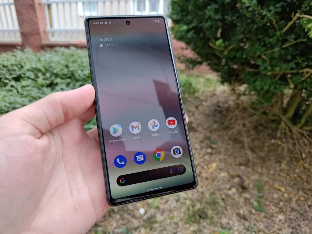 google pixel 6a displej