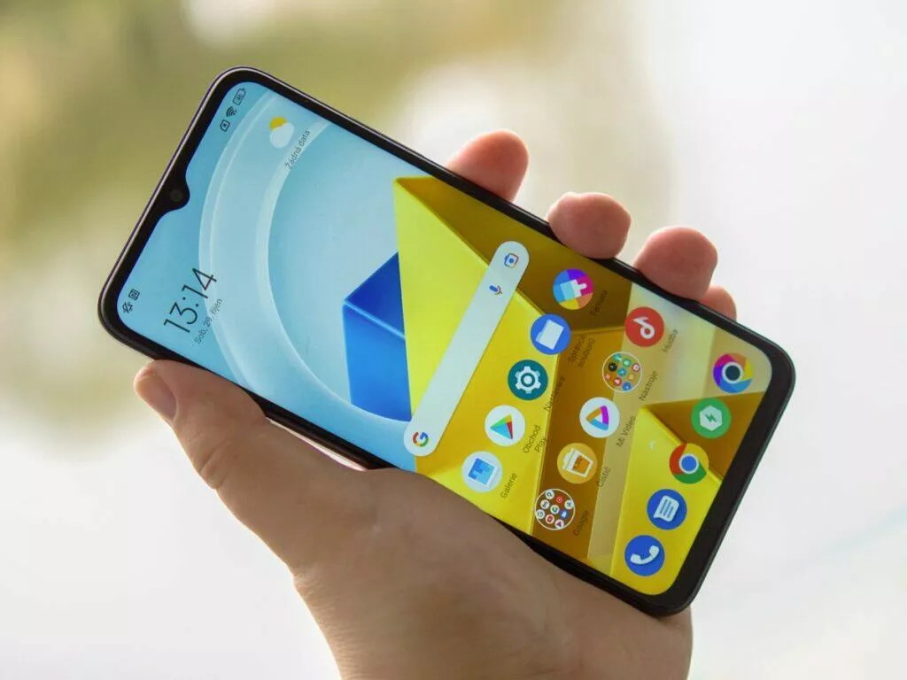 Poco M5 displej