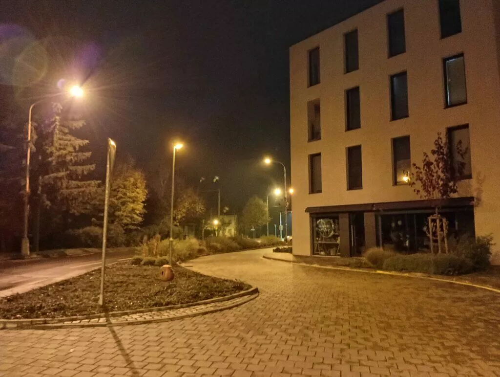 poco m5 foto 8