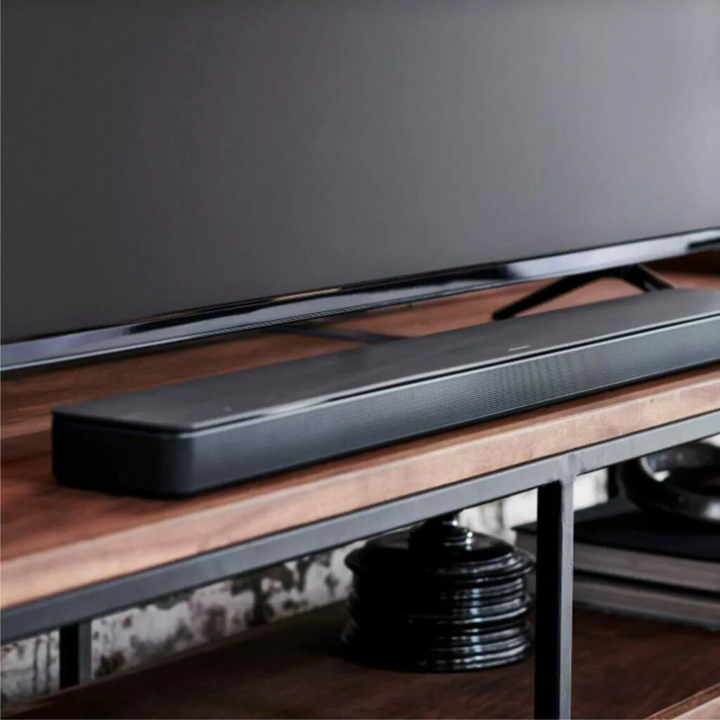Bose Black Friday 2022 sluchátka reproduktory Bose Smart Soundbar 500