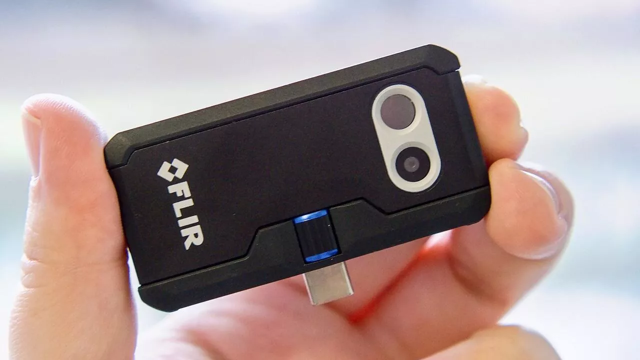 Flir One Pro recenze