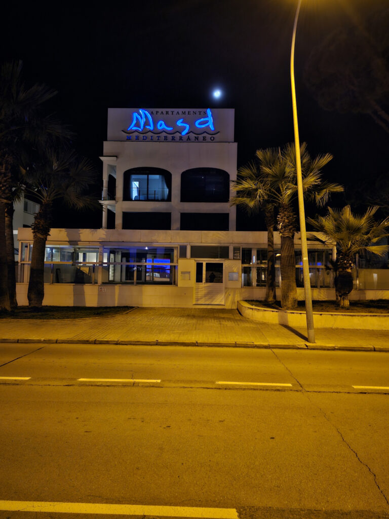 Galaxy S23 Ultra Barcelona noc