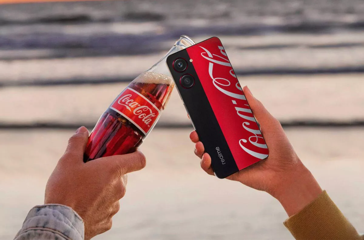 realme 10 pro coca cola edition