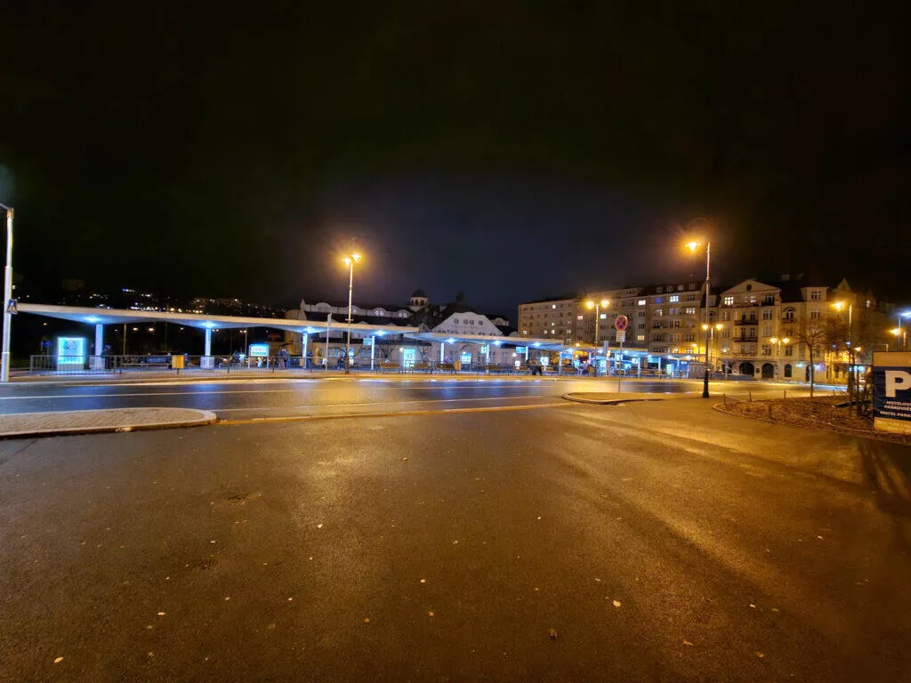 Samsung Galaxy S23 Ultra 12Mpx fotografie noc ultraširoký
