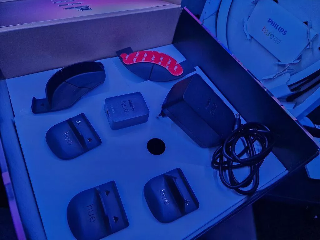 Philips Hue Play Gradient PC Lightstrip LED RGb pásek testování příslušenství