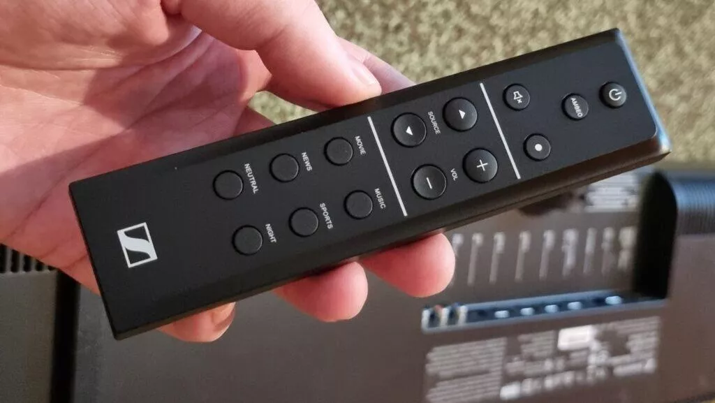 Sennheiser AMBEO Soundbar recenze balení ovladač