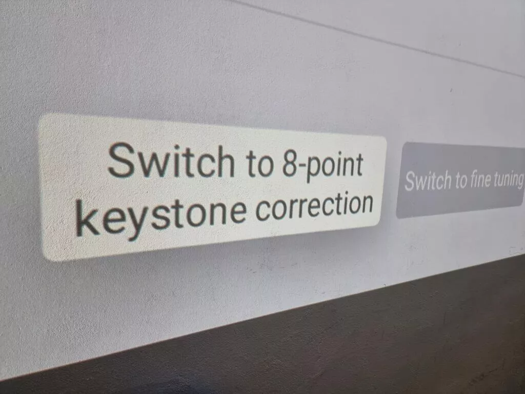 Xiaomi Mi 4K Laser Projector 150 projektor recenze nastavení osmibodová korekce