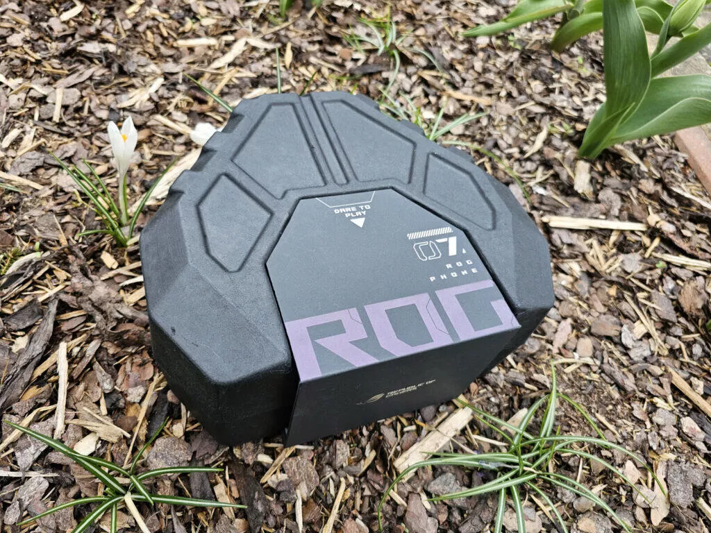 ROG Phone 7 Ultimate balení