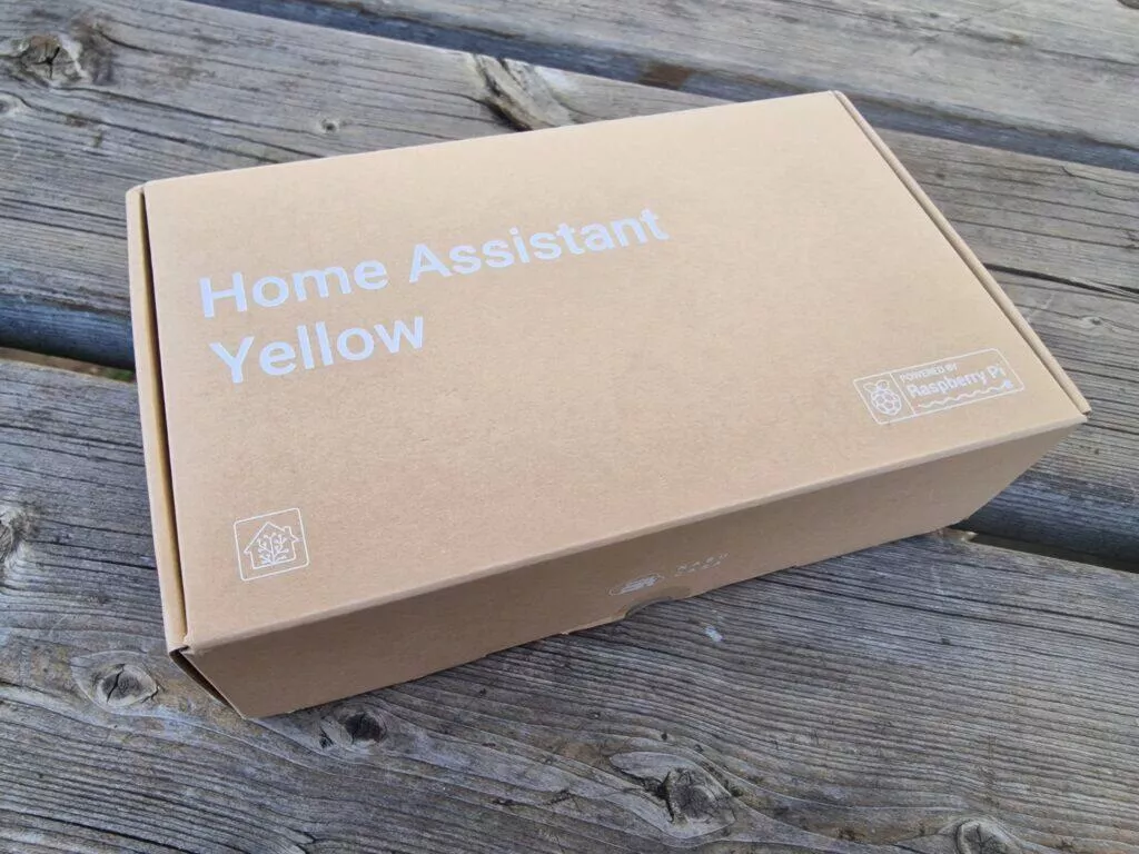 home assistant yellow recenze krabice