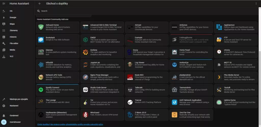 Home Assistant Yellow recenze Lovelace doplňky komunitní