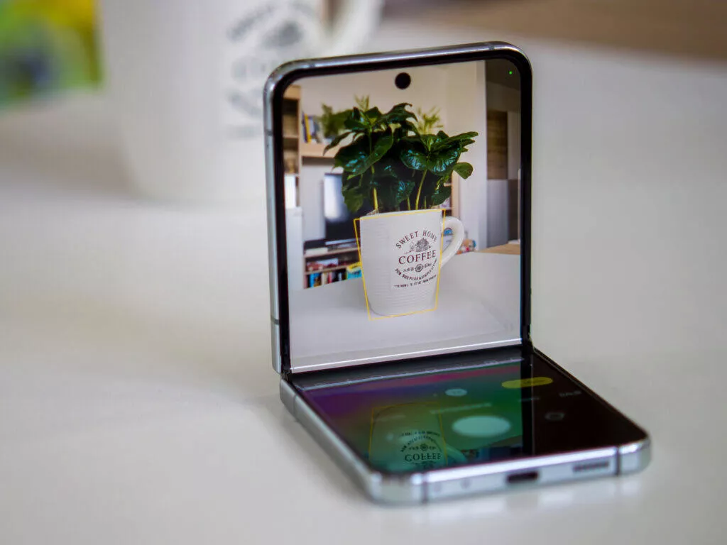 Samsung Galaxy Z Flip5