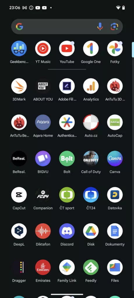 Google Pixel 8 Pro aplikace