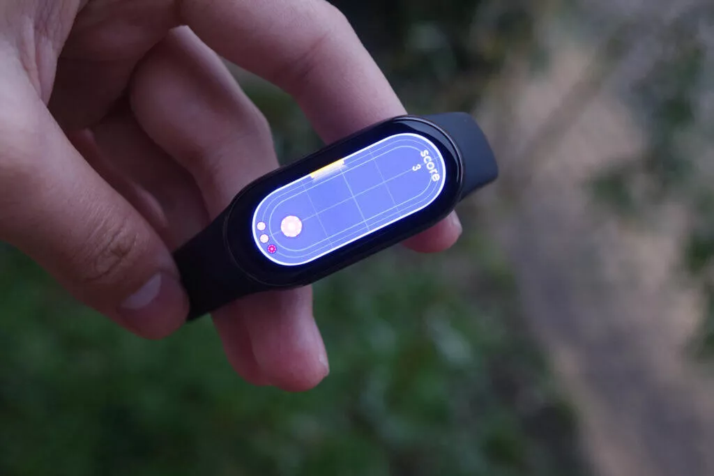 Xiaomi Mi Band 8 chytrý náramek hra