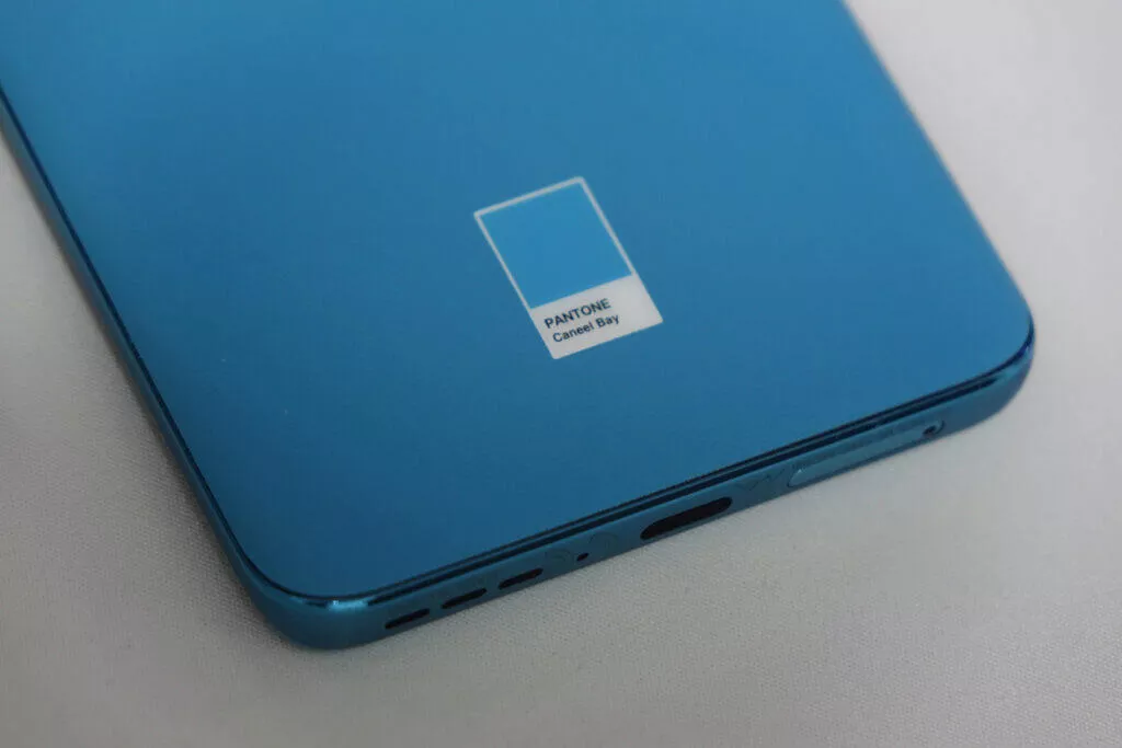 Motorola Edge 40 Neo pantone