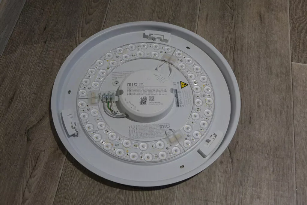 Xiaomi Mi Smart LED Ceiling Light konstrukce