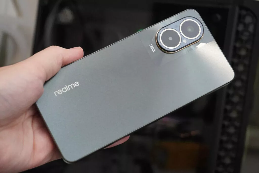 Realme C67 šedá