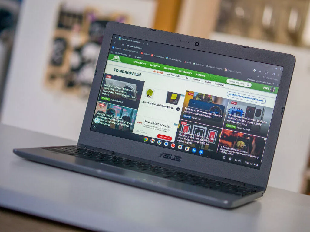 Chromebook za pár stovek test