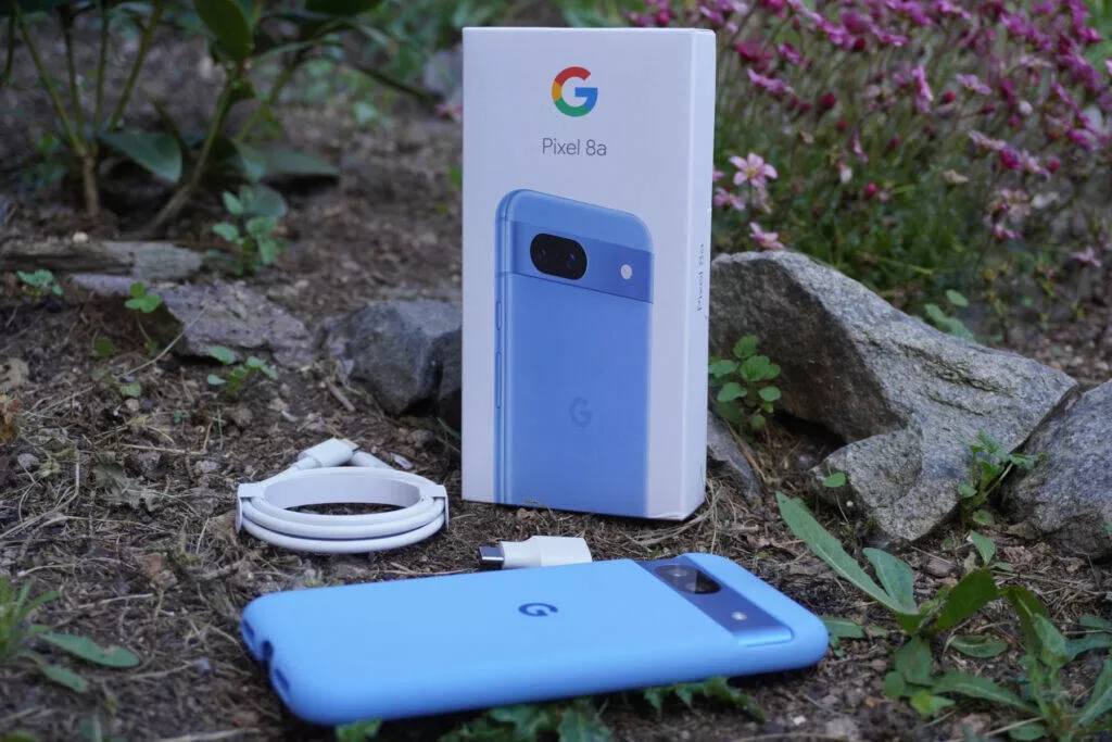 Google Pixel 8a obsah balení