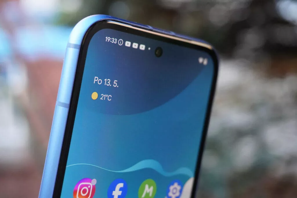 Google Pixel 8a rámeček