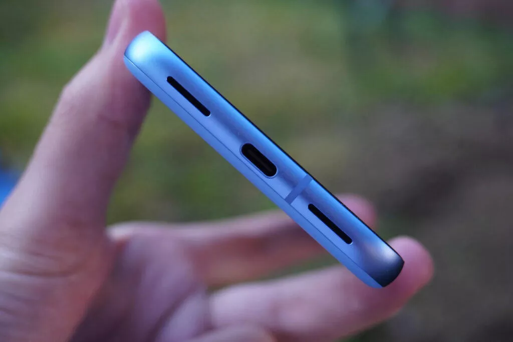 Google Pixel 8a reproduktory